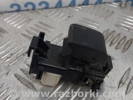 ФОТО Кнопка стеклоподъемника дверная для Toyota Corolla E150 (11.2006-08.2013) Киев