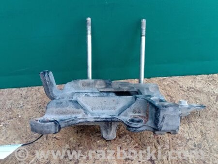 ФОТО Кронштейн/кріплення компресора кондиціонера для Toyota Camry 50 XV50 (08.2011-11.2014) Киев