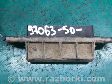 ФОТО Кнопка відкриття багажника для Toyota Camry 50 XV50 (08.2011-11.2014) Киев