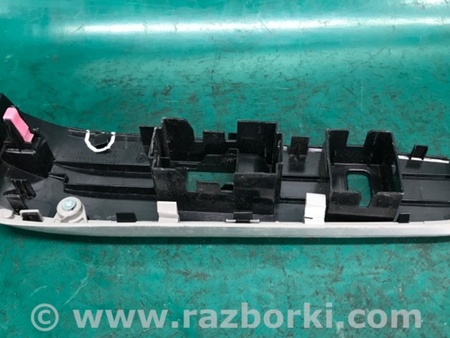 ФОТО Накладка кнопок стеклоподъемника для Toyota Camry 50 XV50 (08.2011-11.2014) Киев