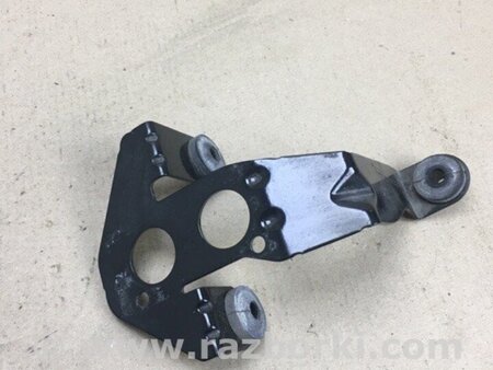 ФОТО Кріплення / кронштейн для Ford Focus 3 (01.2010 - 03.2018) Киев