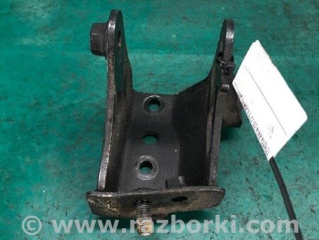 ФОТО Кріплення / кронштейн для Toyota RAV-4 (05-12) Киев