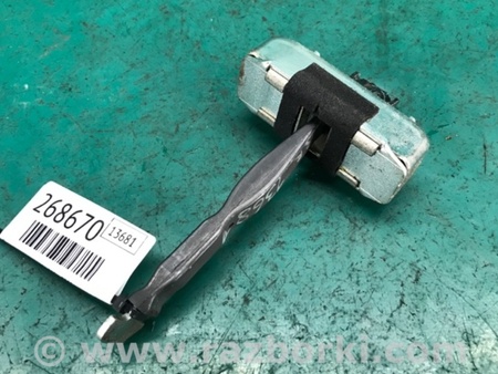 ФОТО Обмежувач дверей для Toyota Camry 50 XV55 (04.2014-07.2018)  Киев