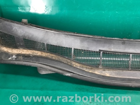 ФОТО Жабо під лобове скло (пластик) для Toyota Camry 50 XV55 (04.2014-07.2018)  Киев