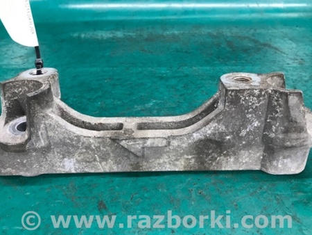 ФОТО Кріплення / кронштейн для Toyota RAV-4 (05-12) Киев