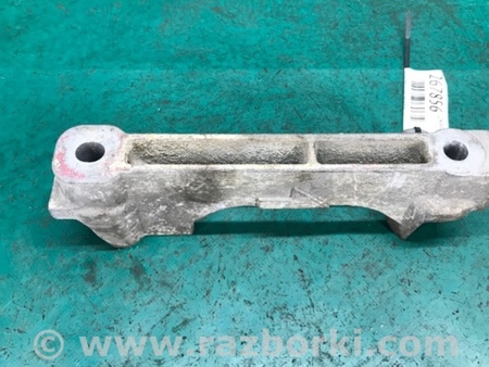 ФОТО Кріплення / кронштейн для Toyota RAV-4 (05-12) Киев