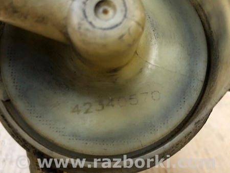 ФОТО Бачок гідропідсилювача керма для Toyota Corolla E120 (08.2000-02.2007) Киев