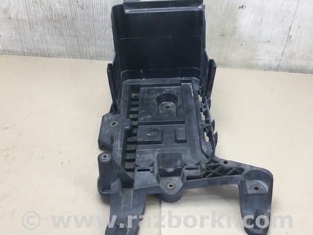 ФОТО Полиця акумулятора для Volkswagen Jetta 5 1K2, 1K5 (01.2005 - 12.2010) Киев