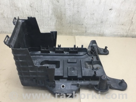 ФОТО Полиця акумулятора для Volkswagen Jetta 5 1K2, 1K5 (01.2005 - 12.2010) Киев