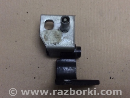 ФОТО Петля двері задньої лівої верхня для Volkswagen Jetta 5 1K2, 1K5 (01.2005 - 12.2010) Киев
