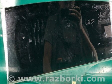 ФОТО Скло дверей для Mazda 3 BK (2003-2009) (I) Киев