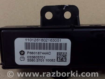 ФОТО Блок кнопок консолі для Dodge Journey (2011-2020) Киев