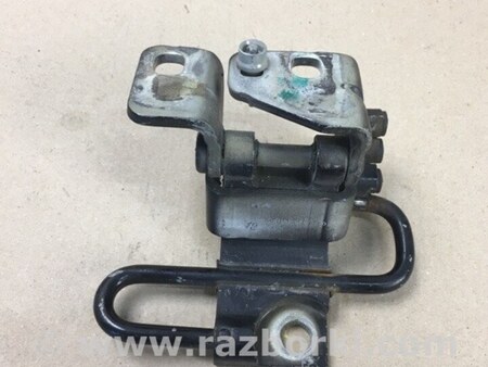 ФОТО Петля двері задньої лівої нижня для Volkswagen Jetta 5 1K2, 1K5 (01.2005 - 12.2010) Киев