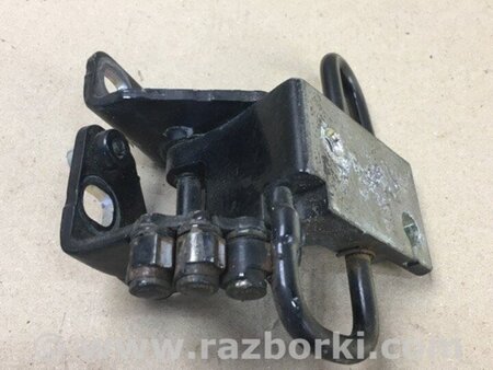 ФОТО Петля двері задньої лівої нижня для Volkswagen Jetta 5 1K2, 1K5 (01.2005 - 12.2010) Киев