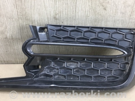 ФОТО Накладка протитуманної фари для Toyota Corolla E210 (11.2018-...) Киев