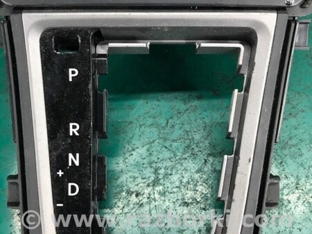 ФОТО Консоль центральная для Hyundai Elantra MD (04.2010-05.2016) Киев