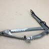 Петля кришки багажника Lexus LS430 (00-06)