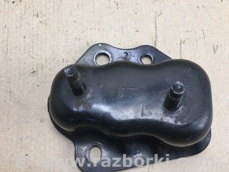 ФОТО Кронштейн підсилювач заднього бампера для Toyota Corolla E120 (08.2000-02.2007) Киев
