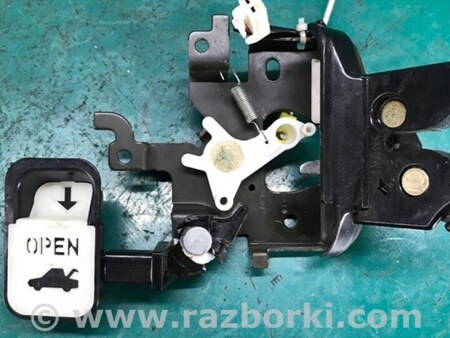ФОТО Замок кришки багажника для Mazda 3 BK (2003-2009) (I) Киев