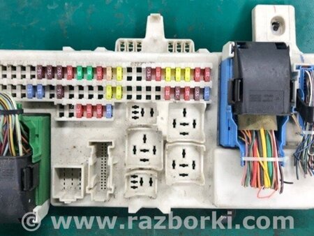 ФОТО Блок запобіжників салону для Mazda 3 BK (2003-2009) (I) Киев