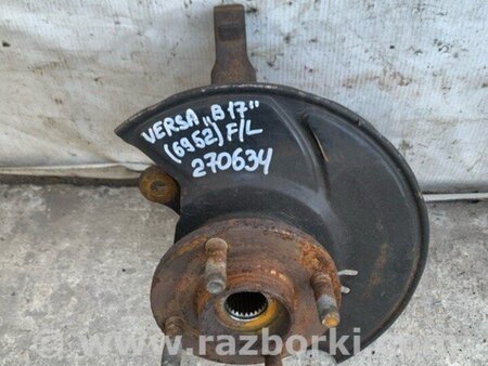 ФОТО поворотний кулак для Nissan Versa B17 Киев