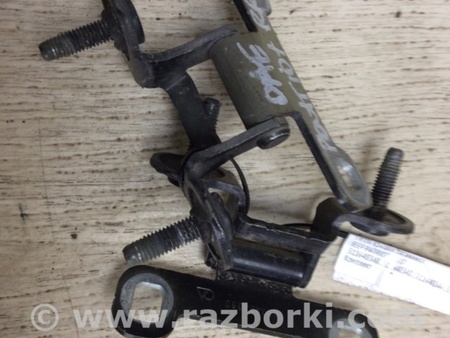 ФОТО Петля кришки багажника для Jeep Patriot (10-17) Киев