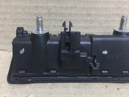ФОТО Кнопка відкриття багажника для Volkswagen Passat B7 (09.2010-06.2015) Киев