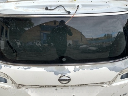 ФОТО Кришка багажника для Nissan Quest S (11-17) Киев