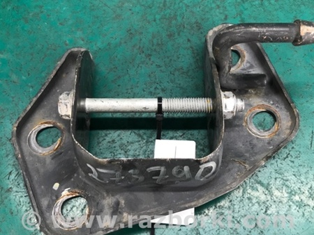 ФОТО Кронштейн передней балки для Chevrolet Volt (11.2010-06.2015) Киев