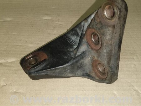ФОТО Кріплення / кронштейн для Toyota Camry 30 XV30 (09.2001-03.2006) Киев