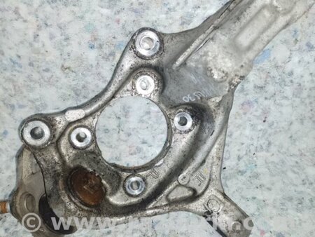 ФОТО поворотний кулак для Toyota Prius 30 (09-17) Киев