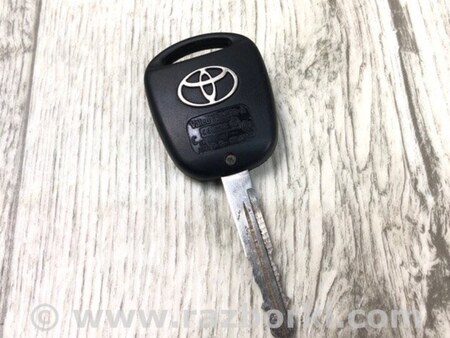 ФОТО Ключ запалювання для Toyota Avensis T250 (02.2003-10.2009) Киев