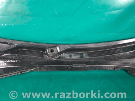 ФОТО Жабо під лобове скло (пластик) для Jeep Compass (17-21) Киев