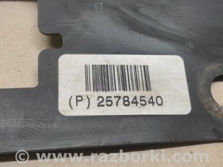 ФОТО дефлектор радіатора для Buick Enclave (08-12) Киев