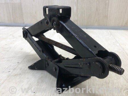 ФОТО Домкрат для Mazda 3 BK (2003-2009) (I) Киев