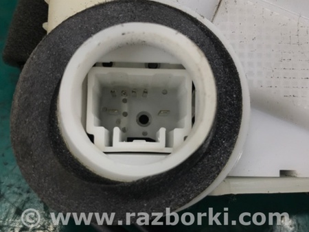 ФОТО Замок двері задній лівий для Toyota Prius 30 (09-17) Киев