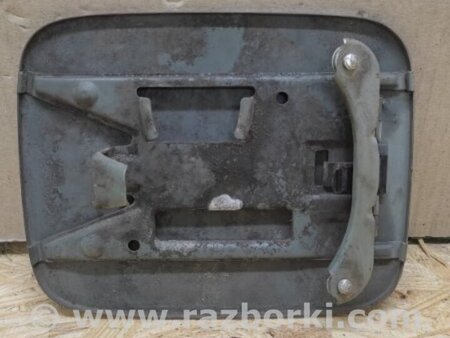 ФОТО Лючок топливного бака для Toyota Avalon XX20 (08.1999-11.2004) Киев
