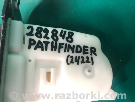 ФОТО Замок кришки багажника для Nissan Pathfinder R52 Киев