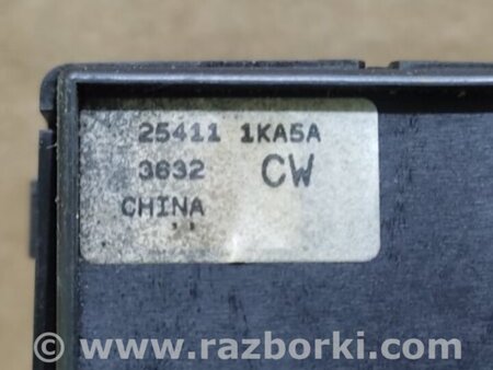 ФОТО Кнопка стеклоподъемника дверная для Nissan Sentra B17 Киев
