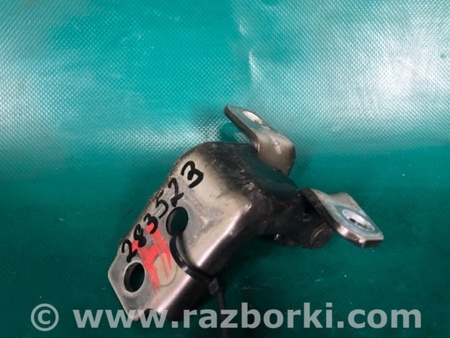 ФОТО Петля двері задньої лівої нижня для Mazda 3 BM (2013-...) (III) Киев