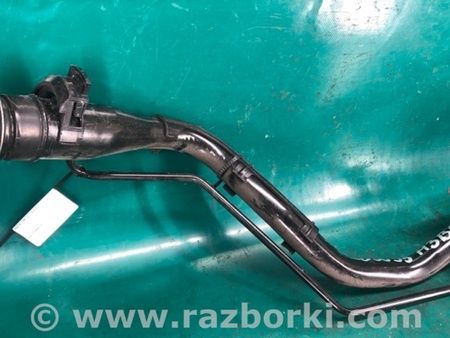 ФОТО Горловина бензобака для Mazda 3 BM (2013-...) (III) Киев