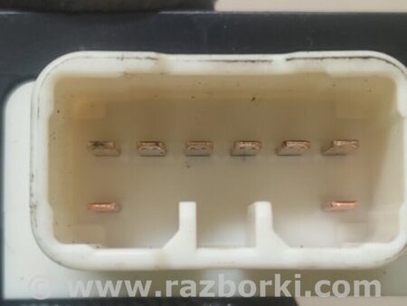 ФОТО Блок управління освітленням для Toyota Sienna (03-10) Киев