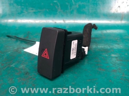 ФОТО Кнопка аварійної сигналізації для Mazda 3 BM (2013-...) (III) Киев