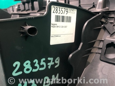 ФОТО Бардачок для Mazda 3 BM (2013-...) (III) Киев