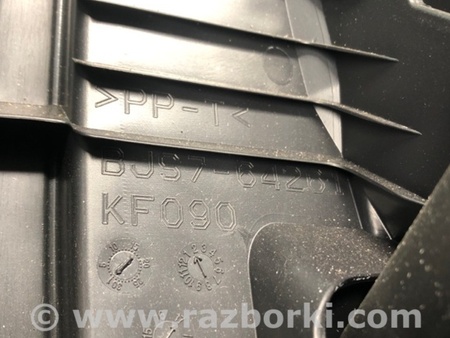 ФОТО Бардачок для Mazda 3 BM (2013-...) (III) Киев