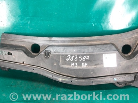 ФОТО Жабо під лобове скло (пластик) для Mazda 3 BM (2013-...) (III) Киев