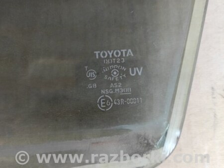 ФОТО Скло дверей для Toyota Auris E150 (10.2006-11.2012) Киев