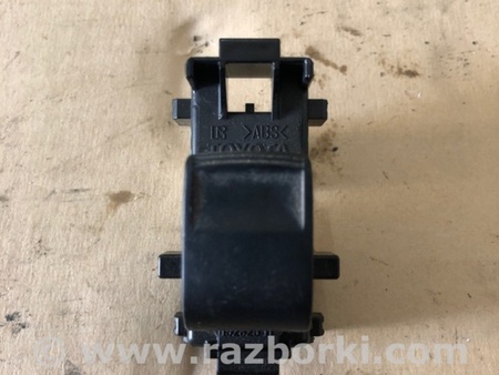 ФОТО Кнопка стеклоподъемника дверная для Toyota Auris E150 (10.2006-11.2012) Киев