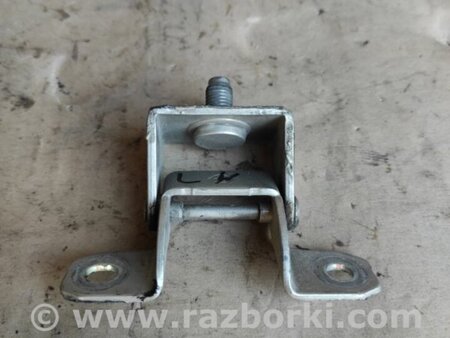 ФОТО Петля кришки багажника для Nissan Tiida/Versa C11 Киев