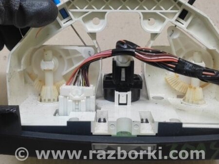 ФОТО блок керування підігрівом для Mazda 3 BK (2003-2009) (I) Киев